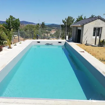 Villa De 4 Chambres Avec Piscine Privee Jardin Clos Et Wifi A Saint Barthelemy Le Plain * Saint-Barthelemy-le-Plain